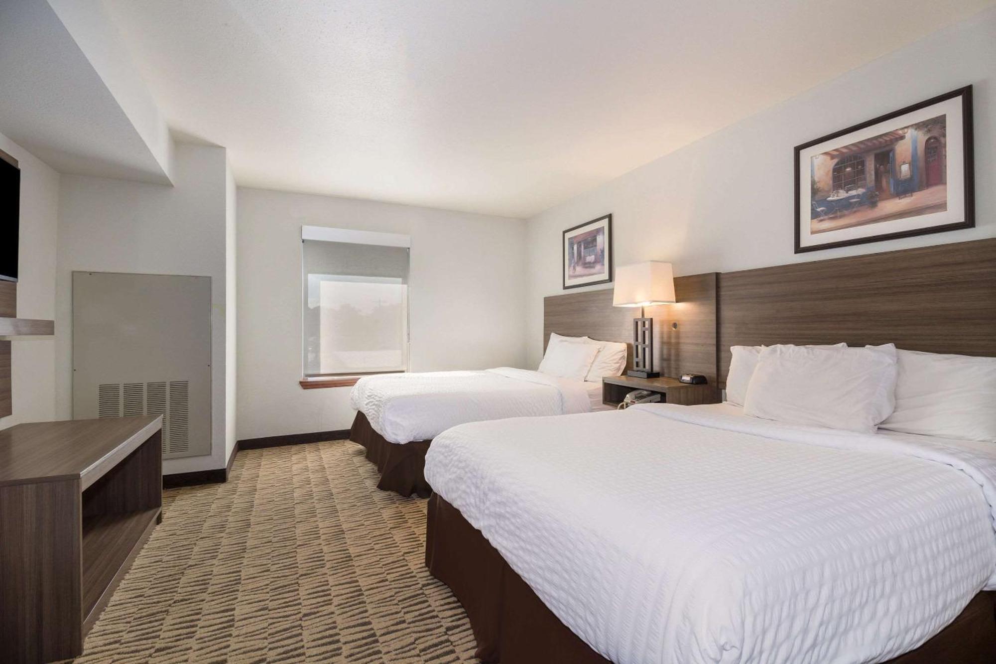 Clarion Pointe Charleston - West Ashley Hotel Екстериор снимка